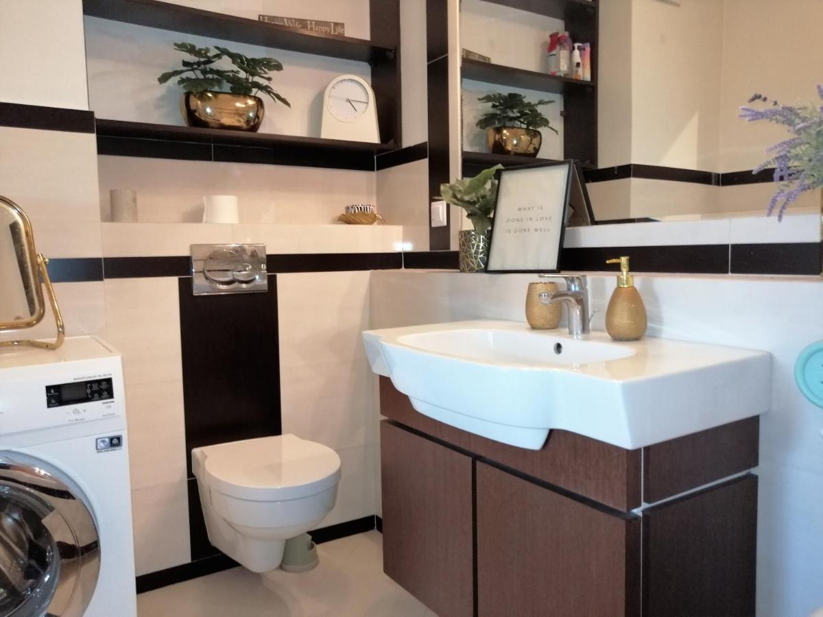 Orange Water Apartment Гданськ Екстер'єр фото